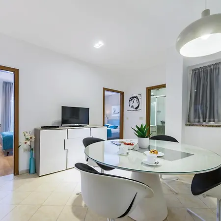 28 Apartamento *