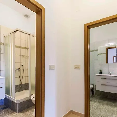 28 Apartamento