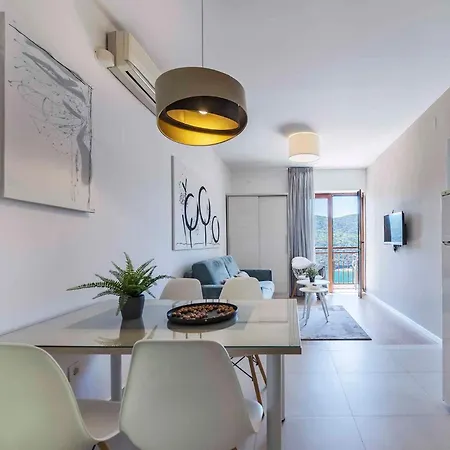 Apartamento 28 *
